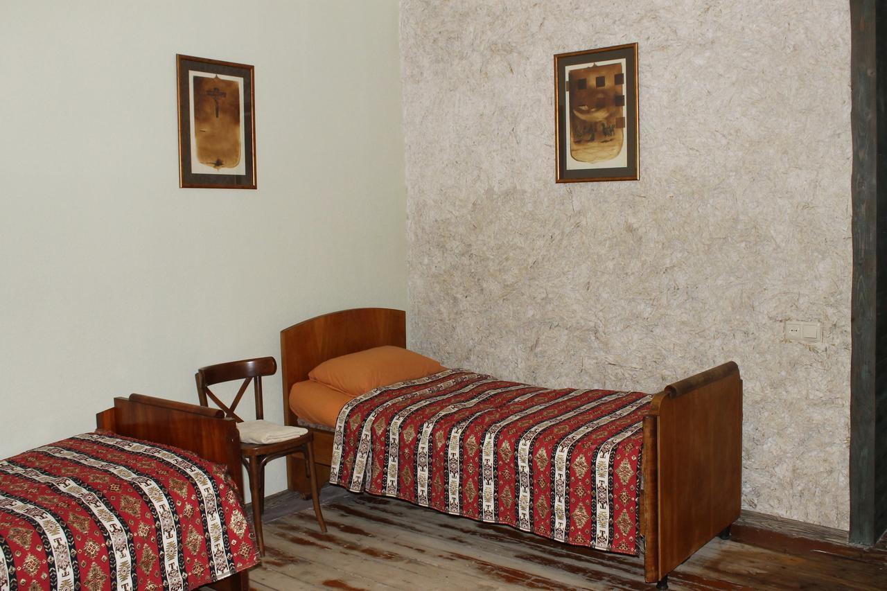 Master'S House Dayan Hotell Jerevan Exteriör bild
